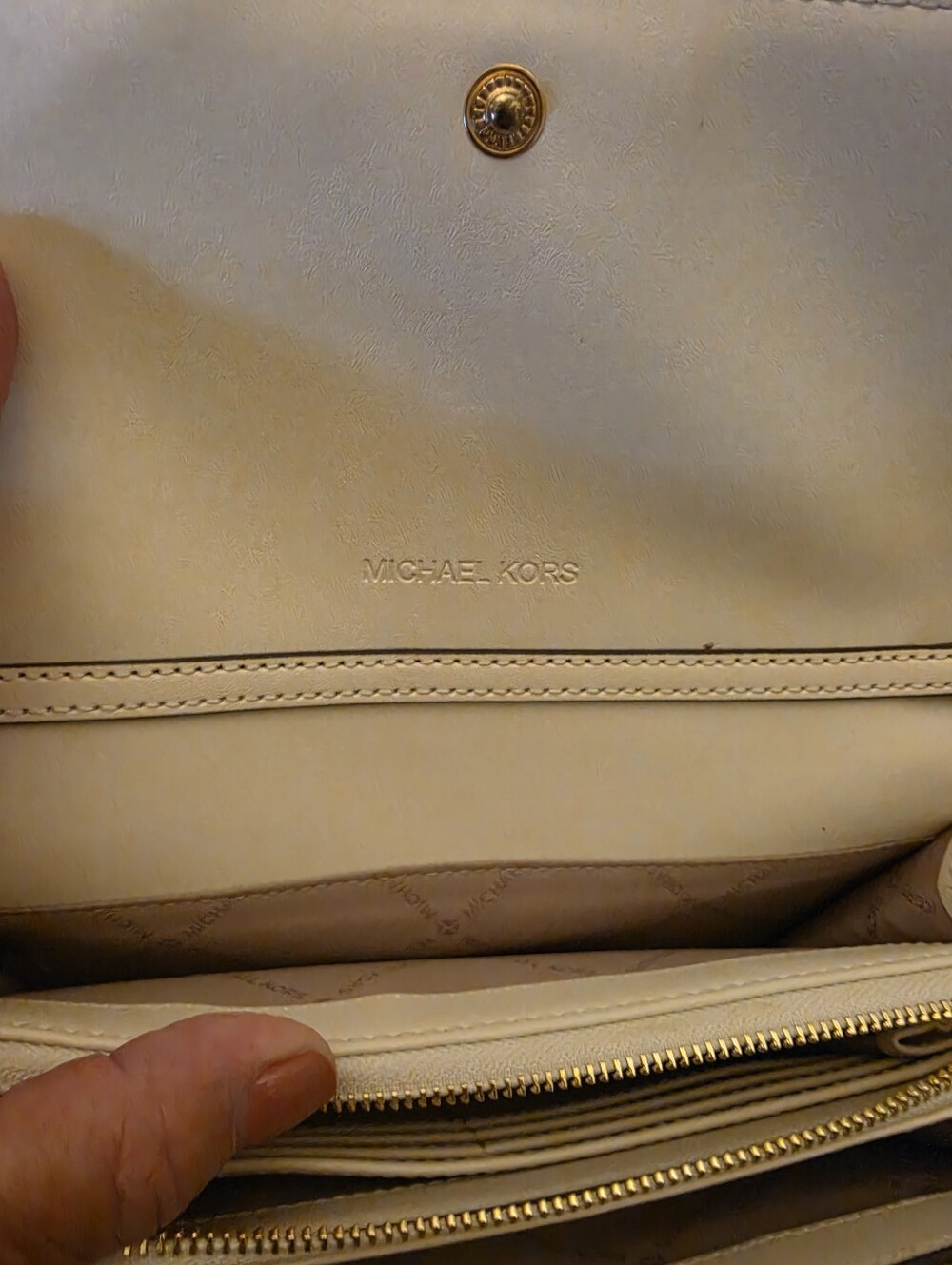 Michael Kors - Picture 3 of 3